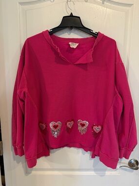 Fantastic Fawn Don't Break My sequin Heart Oversized pink Sweatshirt large